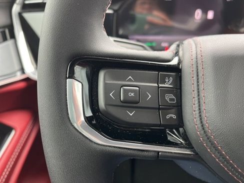 Used 2025 Jeep Wagoneer S Launch Edition w/ Trailer Tow Group image 26