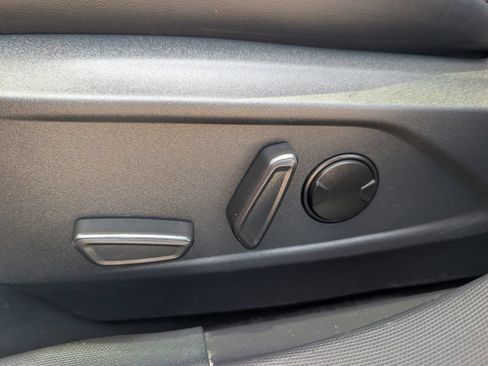 Used 2023 Ford Mustang Mach-E Premium AWD/4WD image 18