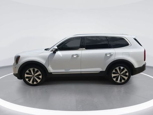 Used 2021 Kia Telluride S FWD image 5