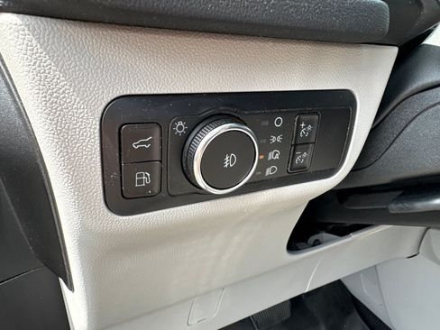 Used 2023 Ford Escape Platinum w/ Premium Technology Package AWD/4WD image 14