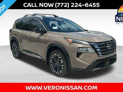 New 2025 Nissan Rogue Platinum w/ Platinum Premium Package