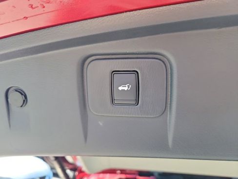 Used 2024 Nissan Murano Platinum w/ Cargo Package AWD/4WD image 9