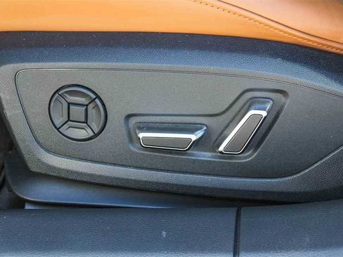 Used 2023 Audi RS 6 image 20