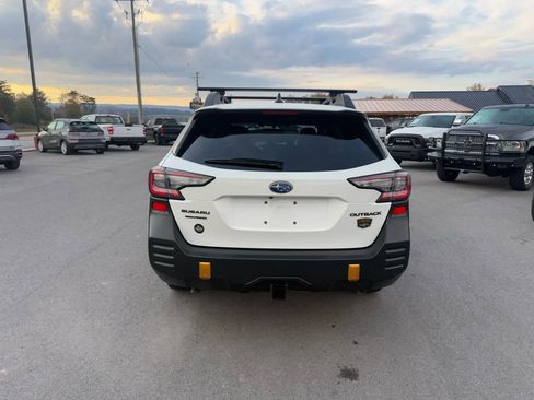 Used 2022 Subaru Outback Wilderness image 5