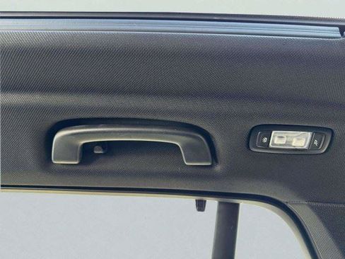 Used 2020 BMW X5 xDrive50i w/ Premium Package AWD/4WD image 44