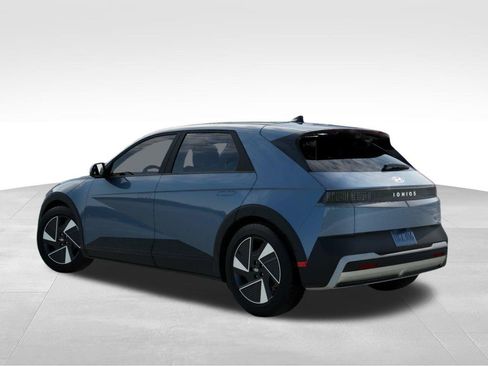 New 2026 Hyundai Ioniq 5 SEL RWD image 5