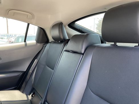 Used 2024 Toyota Prius XLE FWD image 23