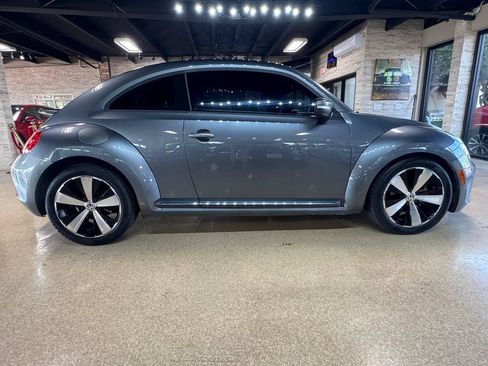 Used 2012 Volkswagen Beetle 2.5 FWD image 8