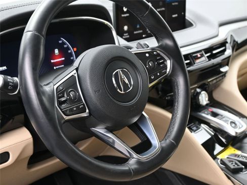 Used 2023 Acura MDX SH-AWD w/ Technology Package image 7