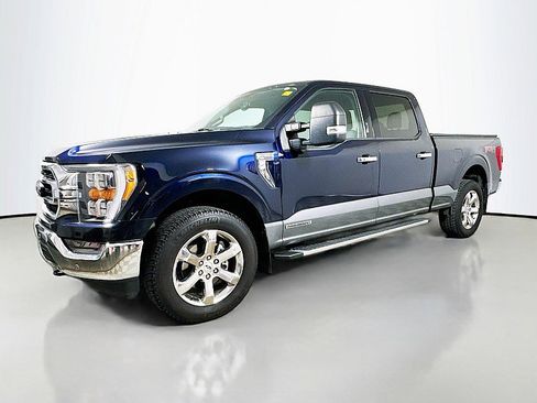 Used 2022 Ford F150 XLT w/ Equipment Group 302A High AWD/4WD image 3