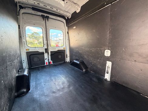 Used 2020 Ford Transit 250 148 High Roof w/ Load Area Protection Package RWD image 18