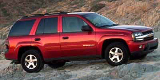 Used 2004 Chevrolet TrailBlazer LT AWD/4WD image 1