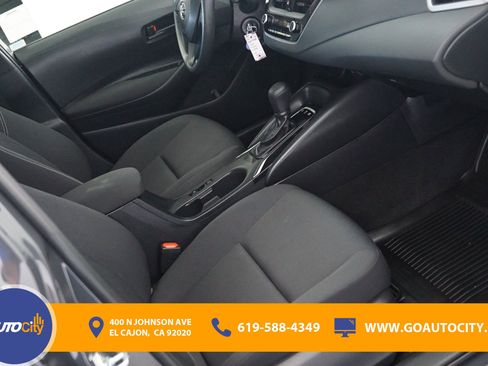 Used 2024 Toyota Corolla LE FWD image 8