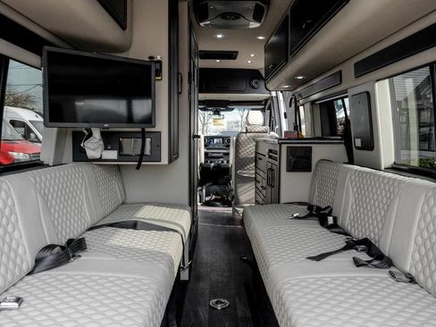 New 2025 Mercedes-Benz Sprinter 3500 image 41