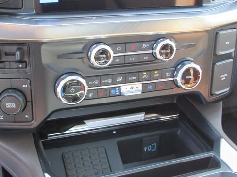 New 2025 Ford F250 King Ranch image 25