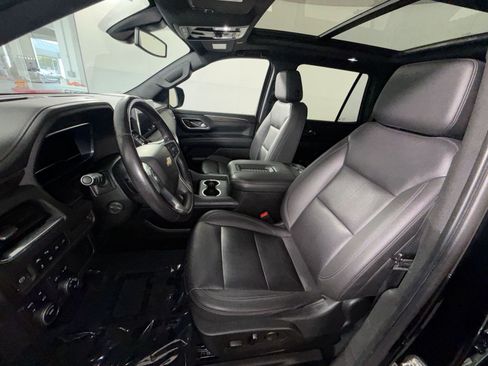 Used 2022 Chevrolet Tahoe LT w/ LT Signature Plus Package AWD/4WD image 13