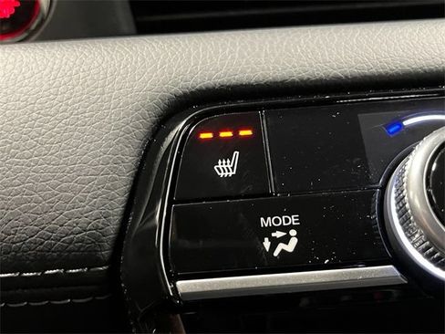 New 2026 Honda Pilot Touring image 12