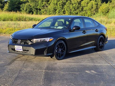 Used 2025 Honda Civic Sport image 3