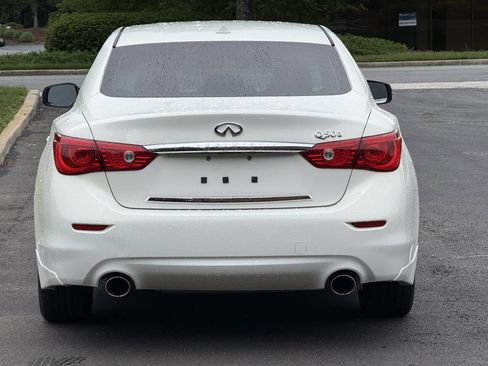 Used 2014 INFINITI Q50 w/ Moonroof Package RWD image 5