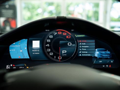 Used 2024 Ferrari Roma Spider image 22