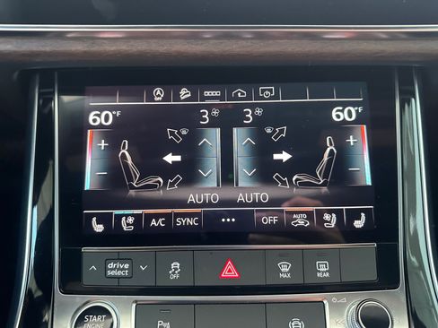 Used 2024 Audi Q8 Premium Plus AWD/4WD image 21