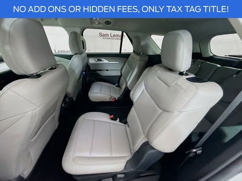 New 2025 Ford Explorer Active w/ Active Comfort Package image 24