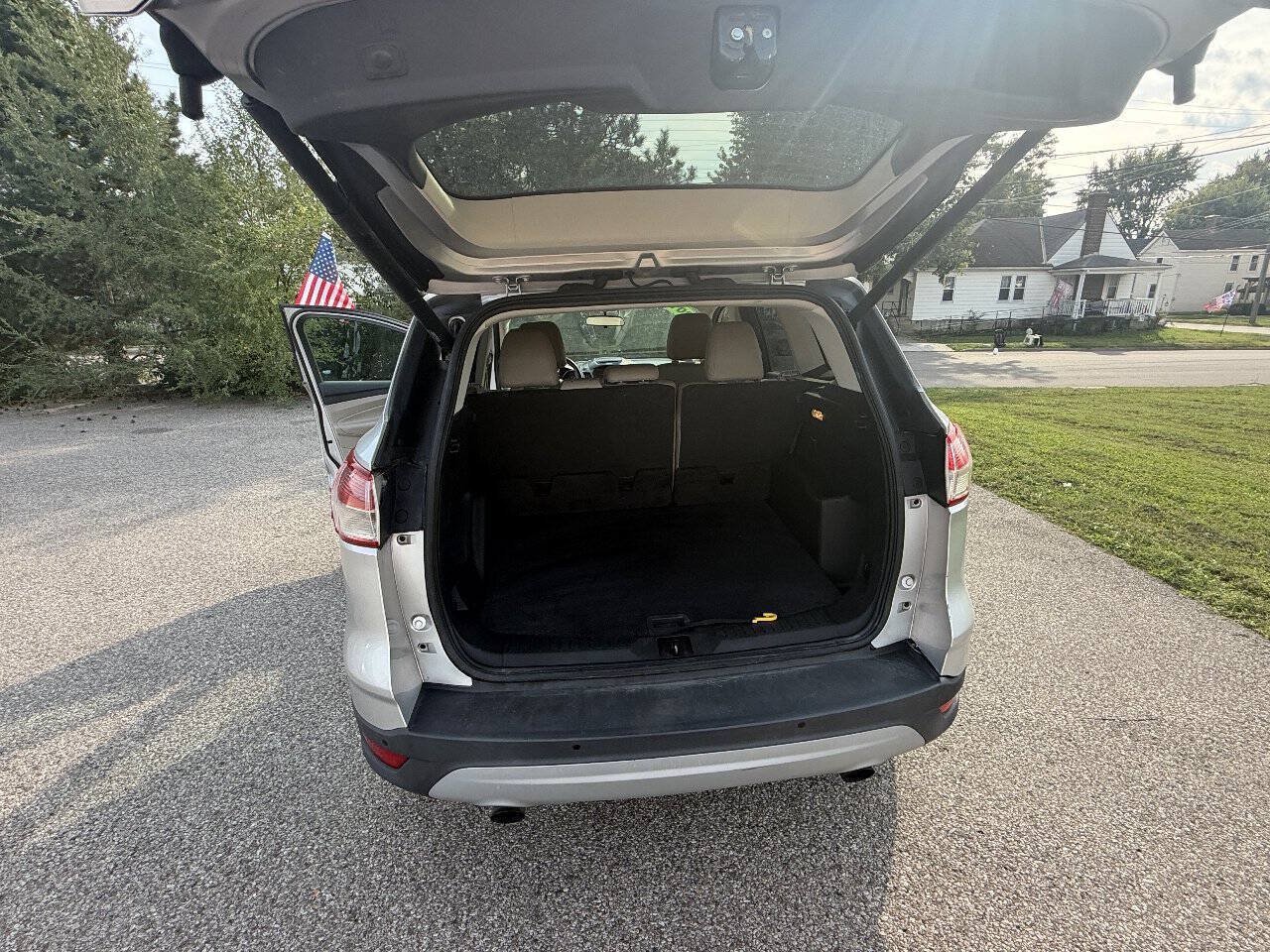 Used 2014 Ford Escape SE w/ Equipment Group 201A FWD image 17