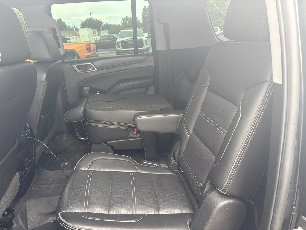 Used 2017 GMC Yukon XL Denali w/ Open Road Package AWD/4WD image 45