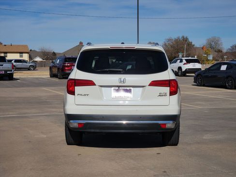Used 2017 Honda Pilot Elite image 8