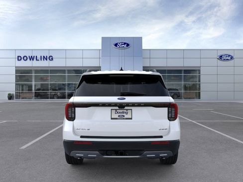 New 2026 Ford Explorer Active w/ Active Comfort Package AWD/4WD image 5