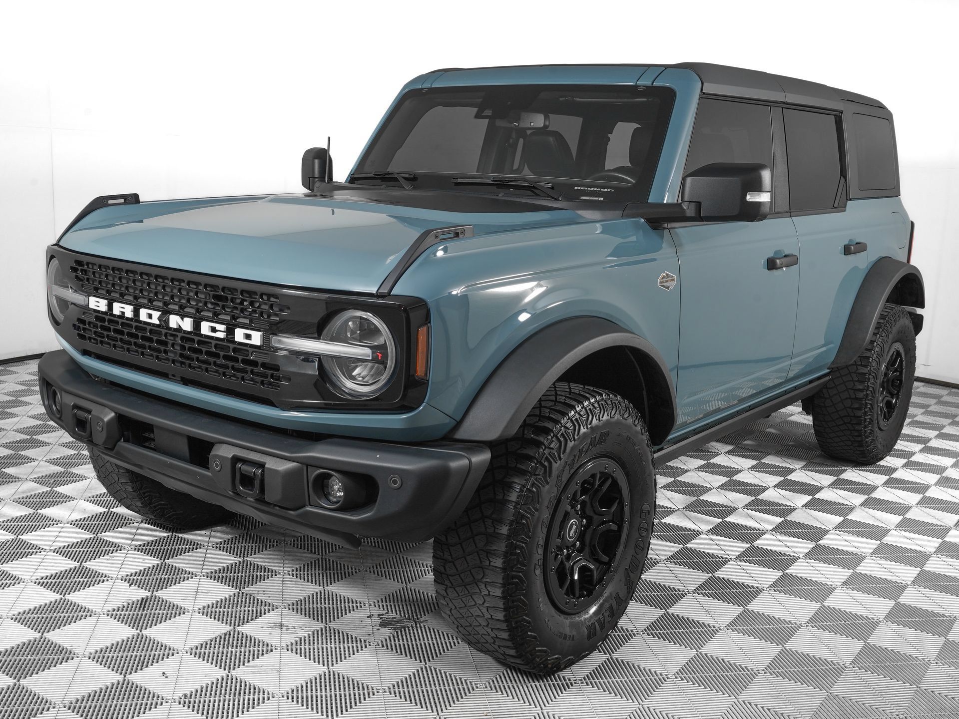 Used 2023 Ford Bronco Wildtrak AWD/4WD image 7
