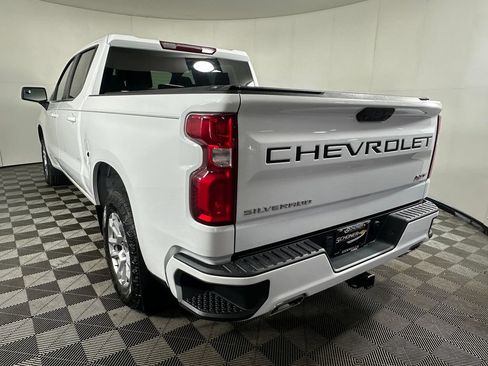 Used 2022 Chevrolet Silverado 1500 RST w/ Z71 Off-Road Package AWD/4WD image 3