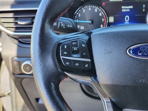 Certified 2022 Ford Explorer ST-Line w/ Class IV Trailer Tow Package image 31