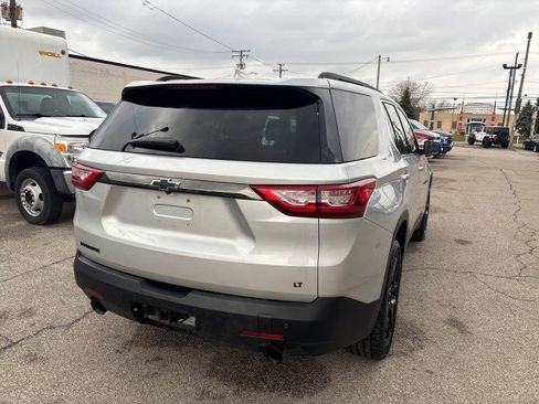 Used 2019 Chevrolet Traverse LT image 5