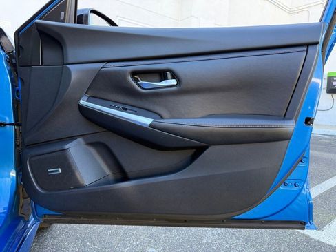 Used 2020 Nissan Sentra SR w/ Premium Package image 28