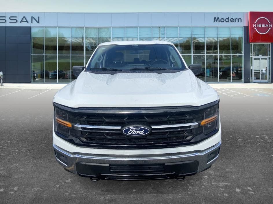 Used 2025 Ford F150 XLT w/ Equipment Group 301A Standard AWD/4WD image 2