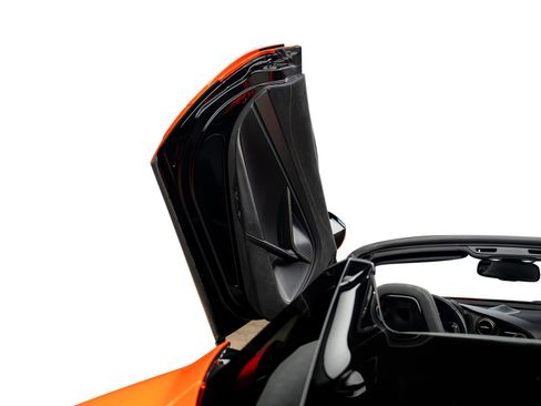 Used 2022 McLaren 720S Spider RWD image 55
