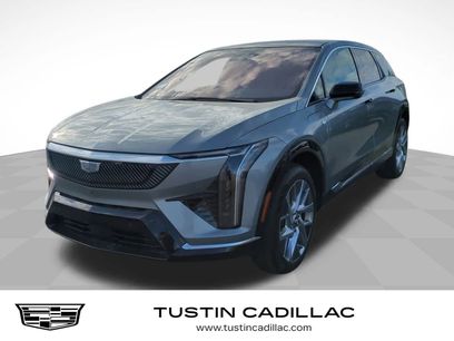 New 2025 Cadillac Optiq Luxury 1