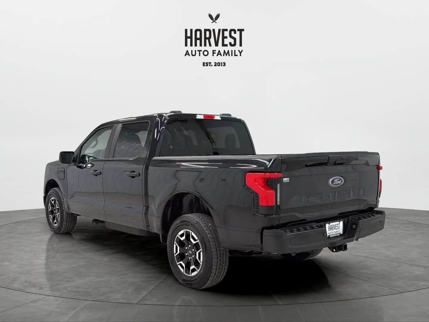 Used 2022 Ford F150 Lightning Pro AWD/4WD image 4