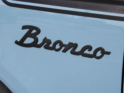 Used 2022 Ford Bronco Big Bend image 16