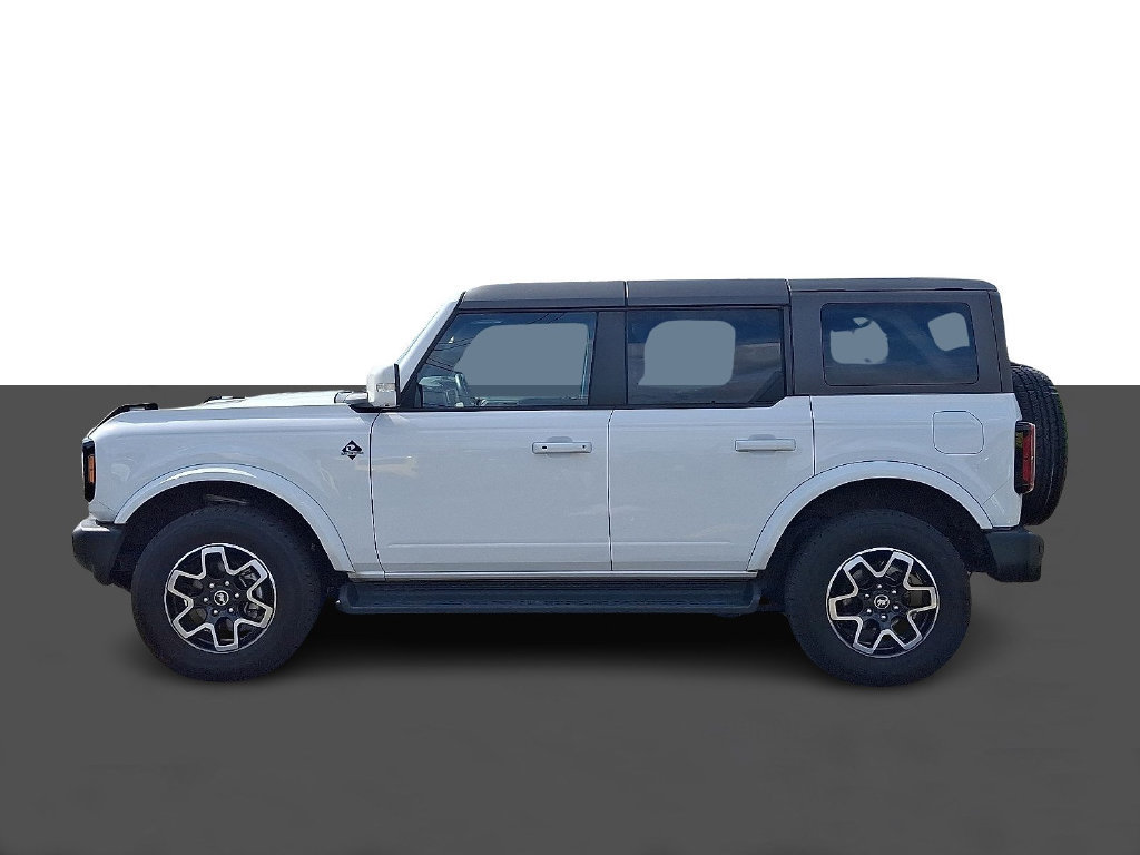 Used 2025 Ford Bronco Outer Banks AWD/4WD image 4