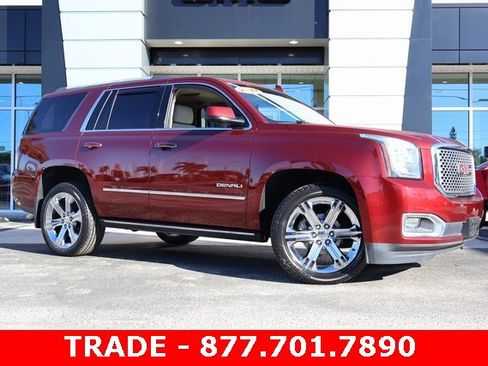 Used 2017 GMC Yukon Denali w/ Open Road Package image 2