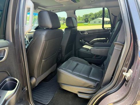 Used 2018 GMC Yukon Denali w/ Denali Ultimate Package AWD/4WD image 12