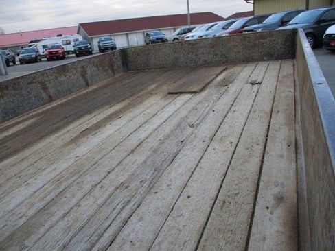 Used 2005 Chevrolet Silverado 3500 2WD Regular Cab w/ Heavy-Duty Power Package image 10