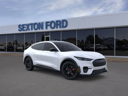 Used 2025 Ford Mustang Mach-E Premium w/ Sport Appearance Package image 7