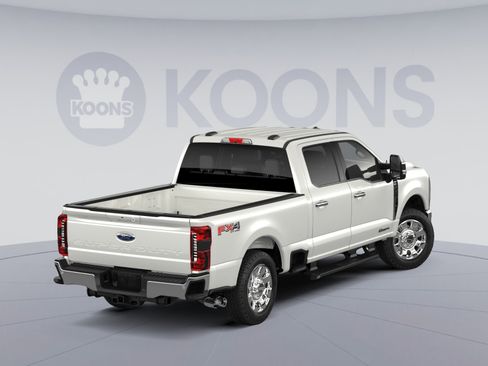 New 2026 Ford F250 Lariat w/ Chrome Package image 4