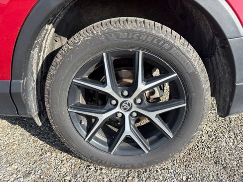 Used 2016 Toyota RAV4 SE AWD/4WD image 6