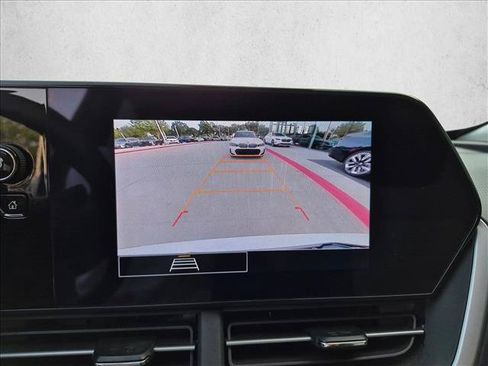 Used 2024 Chevrolet Trax LS w/ LS Convenience Package FWD image 13