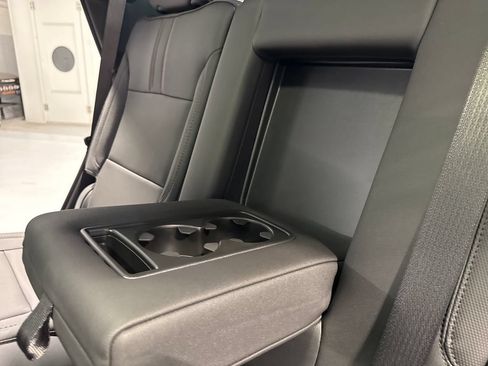 New 2026 Chevrolet Tahoe RST w/ Sun And Tow Package AWD/4WD image 41