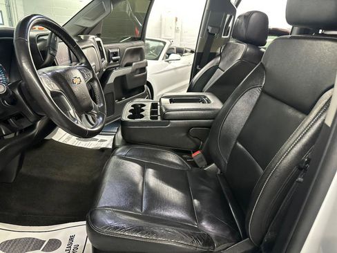 Used 2018 Chevrolet Silverado 1500 LT w/ All Star Edition image 21